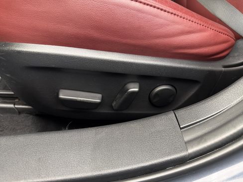 Used 2021 MAZDA MAZDA3 s image 12