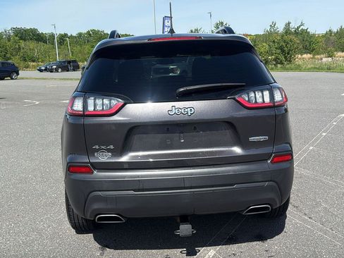 Used 2022 Jeep Cherokee Latitude Lux w/ Sun & Sound Group AWD/4WD image 8