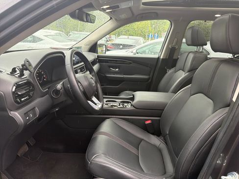 Used 2025 Honda Pilot Touring image 21