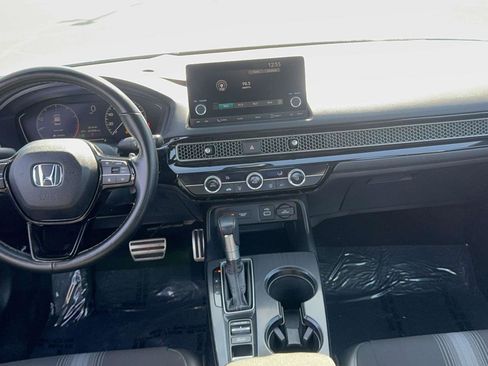 Used 2024 Honda Civic Sport image 12