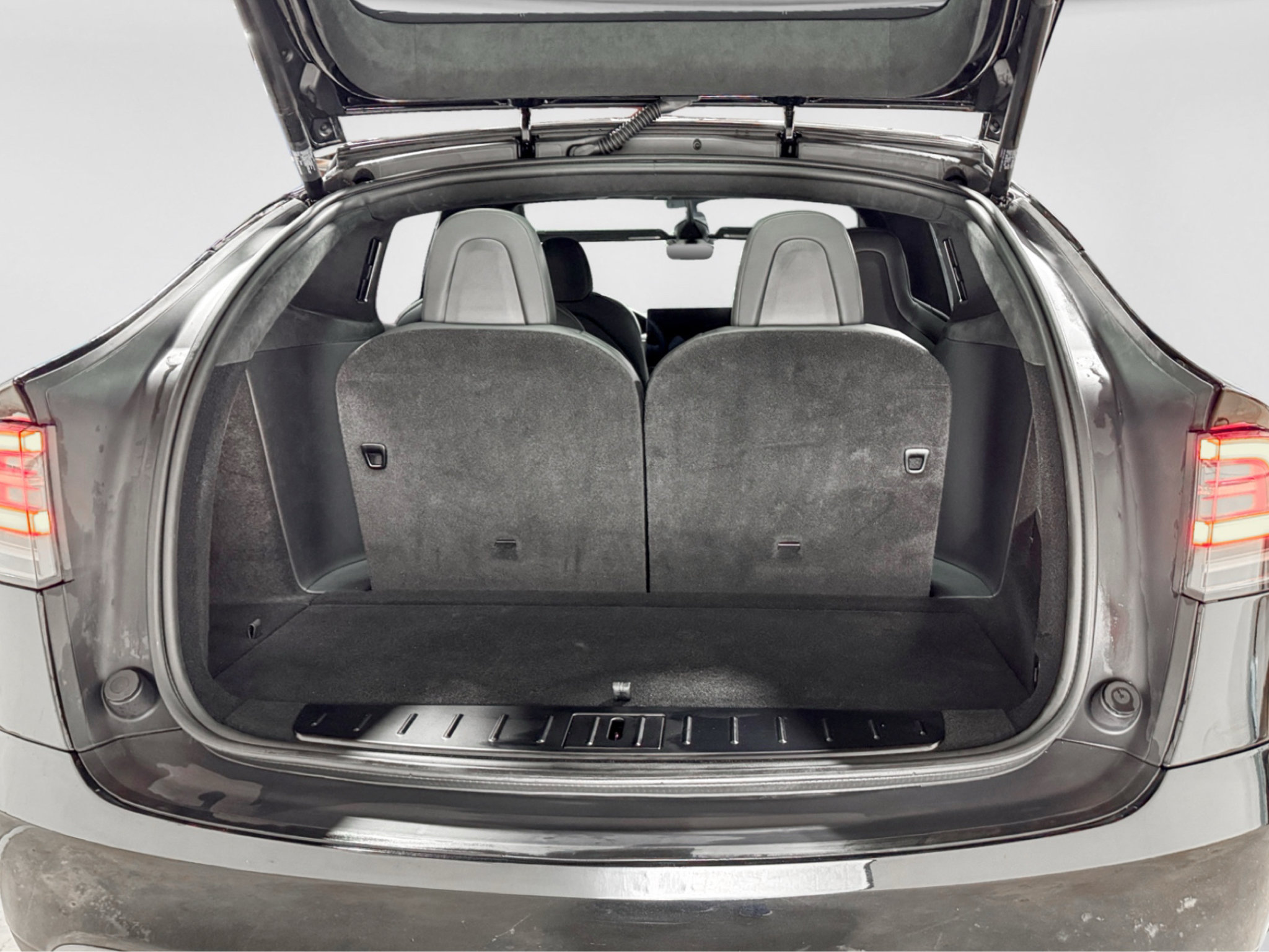 Used 2026 Tesla Model X Plaid AWD/4WD image 26