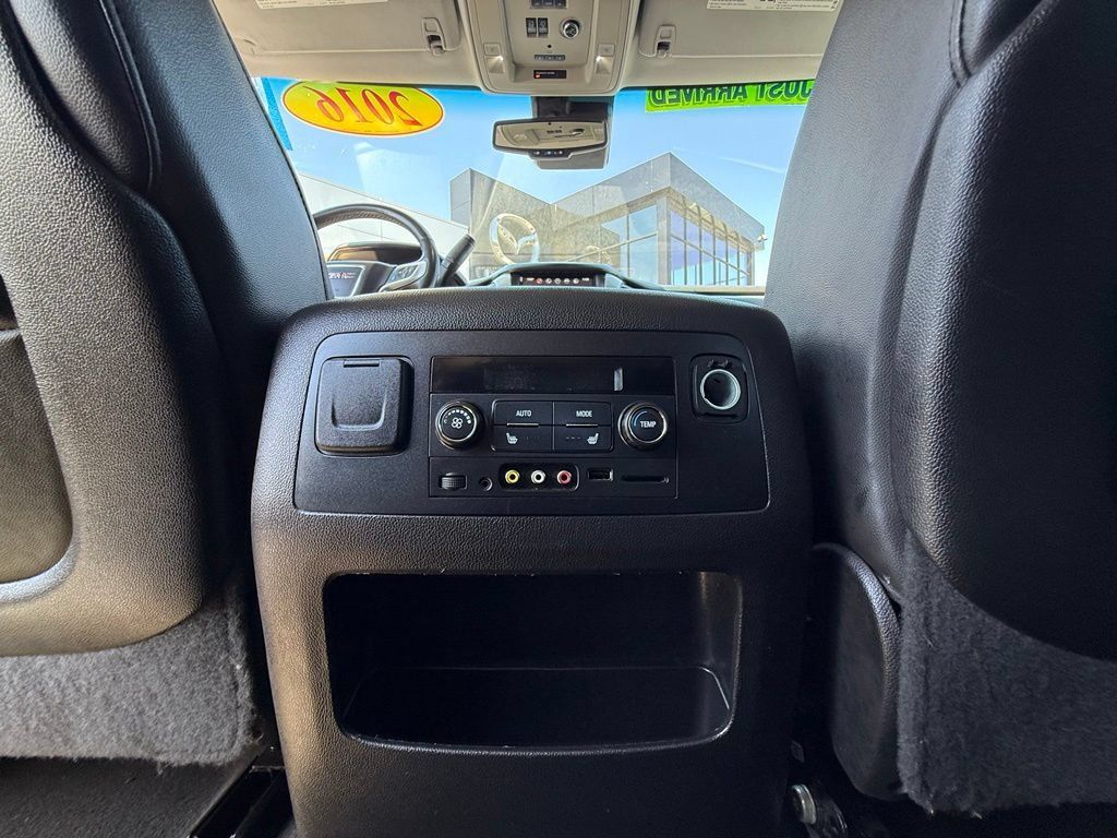 Used 2016 GMC Yukon SLT RWD image 40