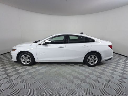 Used 2023 Chevrolet Malibu LS w/ Driver Confidence Package FWD image 8