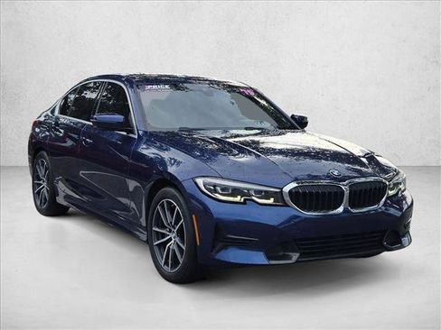 Used 2019 BMW 330i xDrive Sedan AWD/4WD image 3