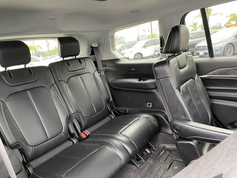 Used 2021 Jeep Grand Cherokee L Limited image 29