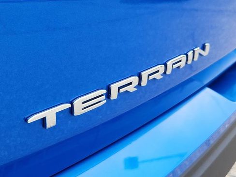 Certified 2024 GMC Terrain SLE w/ Driver Convenience Package image 31