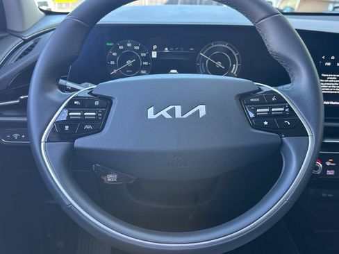 Used 2024 Kia Niro Wind image 24