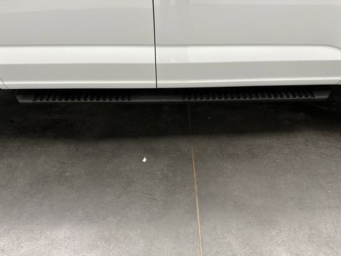 Used 2023 Ford F150 XLT image 14