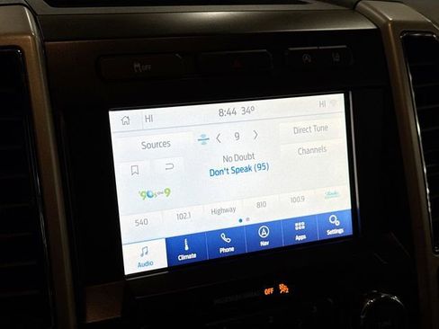 Used 2020 Ford F150 Lariat image 16