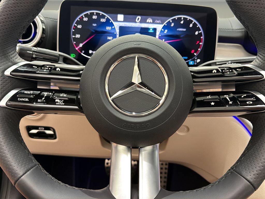 Used 2024 Mercedes-Benz CLE 300 4MATIC Cabriolet image 22