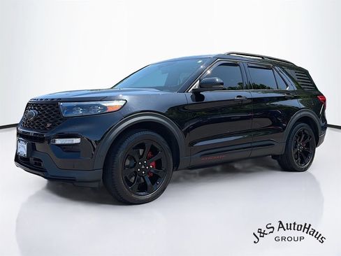 Used 2024 Ford Explorer ST w/ Equipment Group 401A AWD/4WD image 3