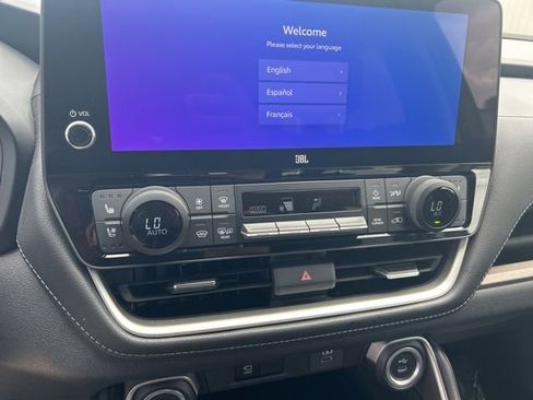Used 2025 Toyota Grand Highlander AWD Hybrid image 35