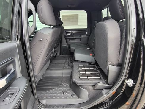 New 2025 RAM 2500 Big Horn image 31