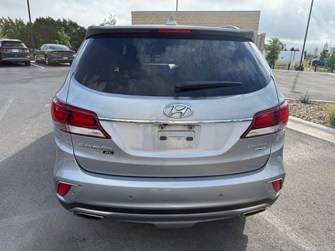 Used 2019 Hyundai Santa Fe XL image 5