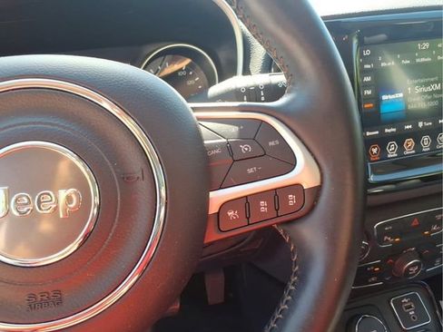 Used 2021 Jeep Compass Limited w/ Sun and Sound Group AWD/4WD image 19