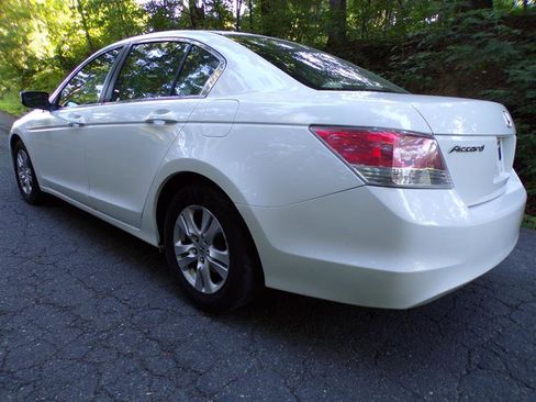 Used 2009 Honda Accord LX-P image 9
