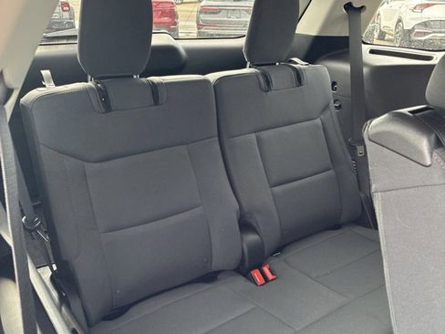 Used 2025 Ford Explorer Active image 15