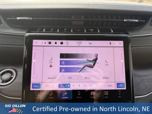 Used 2025 Jeep Grand Cherokee Limited image 15