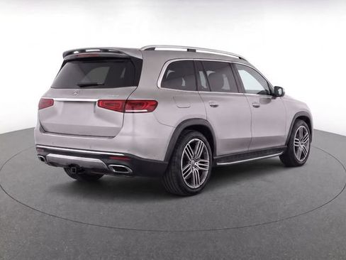 Used 2022 Mercedes-Benz GLS 450 4MATIC image 7