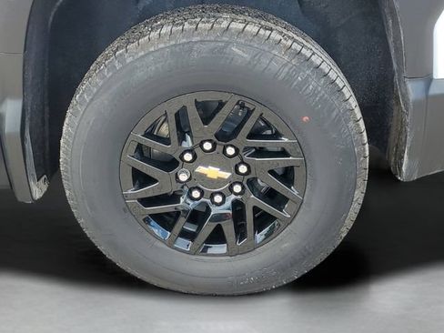 New 2026 Chevrolet Silverado EV LT w/ Plus Package AWD/4WD image 29