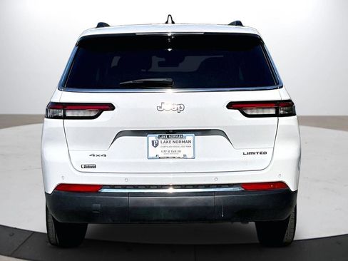 Certified 2023 Jeep Grand Cherokee L Limited w/ Luxury Tech Group II AWD/4WD image 8