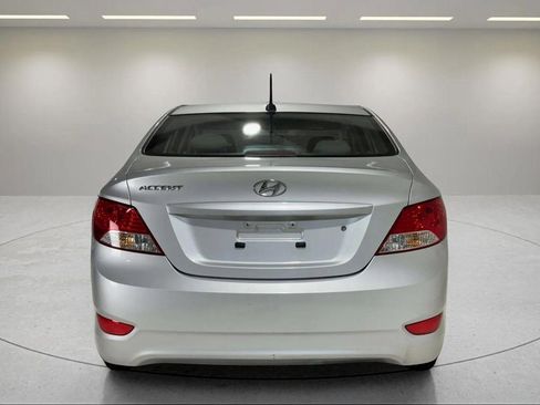 Used 2013 Hyundai Accent GLS image 4
