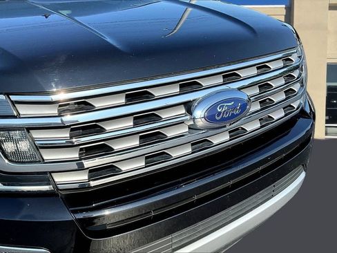 Used 2021 Ford Expedition Limited AWD/4WD image 35