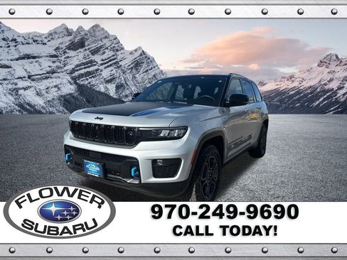 Used 2024 Jeep Grand Cherokee Trailhawk w/ Advanced Protech Group II image 3