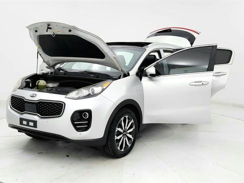 Used 2017 Kia Sportage EX w/ EX Technology Package image 9
