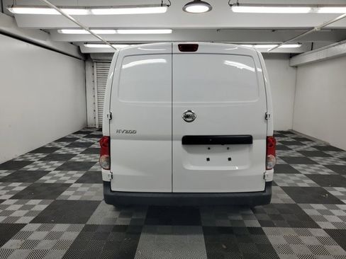 Used 2021 Nissan NV200 S image 5