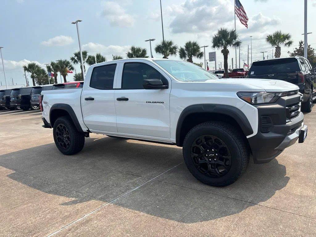 New 2026 Chevrolet Colorado Trail Boss AWD/4WD image 7