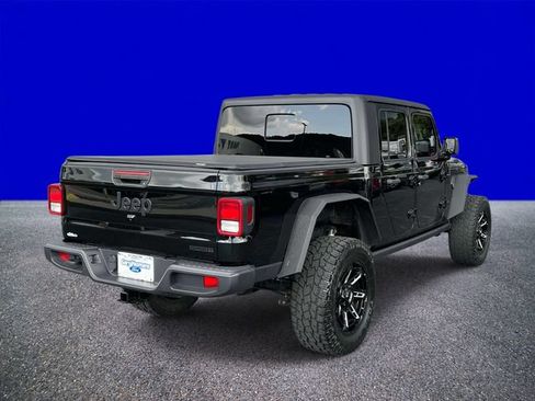Used 2021 Jeep Gladiator Sport AWD/4WD image 3