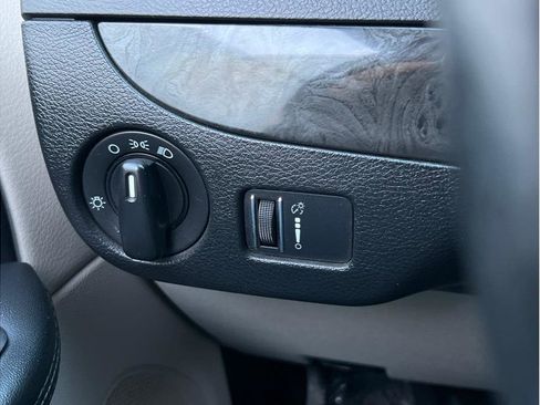 Used 2017 Dodge Grand Caravan SE w/ Power Window Group image 21