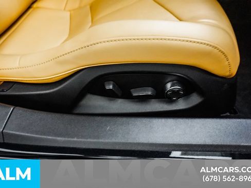 Used 2024 Chevrolet Corvette Stingray Preferred Conv w/ Battery Protection Package RWD image 19