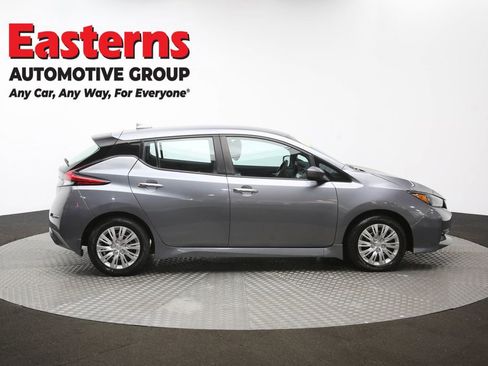 Used 2022 Nissan Leaf S image 43