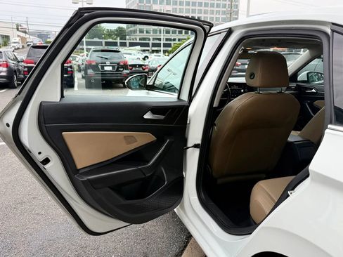 Used 2019 Volkswagen Jetta SEL FWD image 29