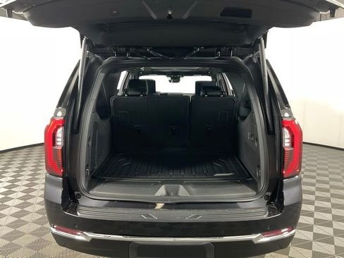 New 2026 GMC Yukon XL Elevation w/ Elevation Premium Package image 27