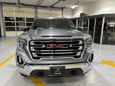 Used 2019 GMC Sierra 1500 SLT w/ SLT Premium Plus Package AWD/4WD image 3