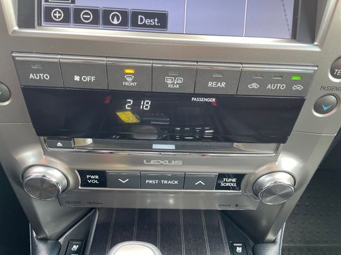 Used 2020 Lexus GX 460 Premium AWD/4WD image 24