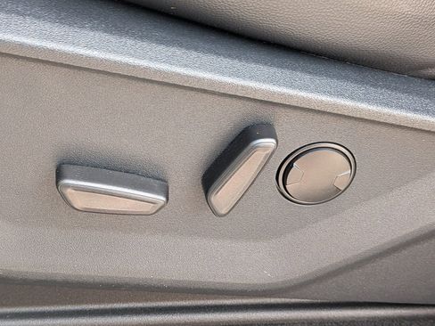 Certified 2026 Ford F250 Lariat w/ Black Appearance Package image 20