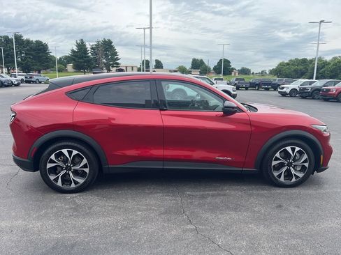 Used 2024 Ford Mustang Mach-E Select AWD/4WD image 6