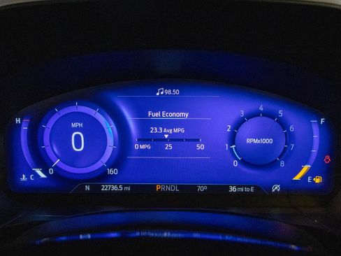 Used 2022 Ford Escape SEL w/ Technology Package image 16