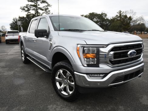 Used 2023 Ford F150 XLT w/ Equipment Group 302A High image 8