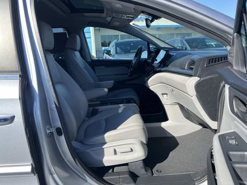 Certified 2018 Honda Odyssey EX-L image 31