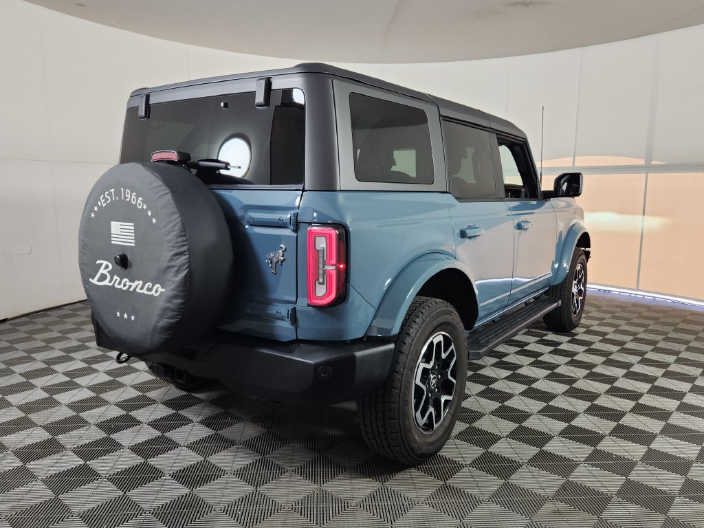 Used 2022 Ford Bronco Outer Banks AWD/4WD image 7