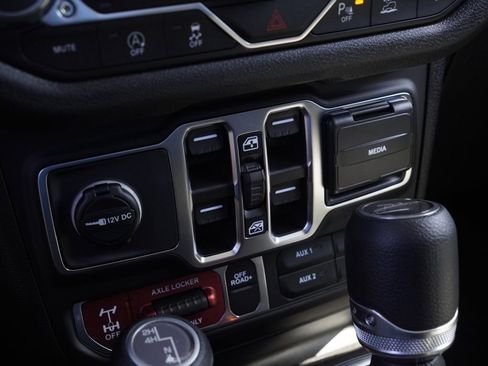 New 2026 Jeep Gladiator Willys image 16