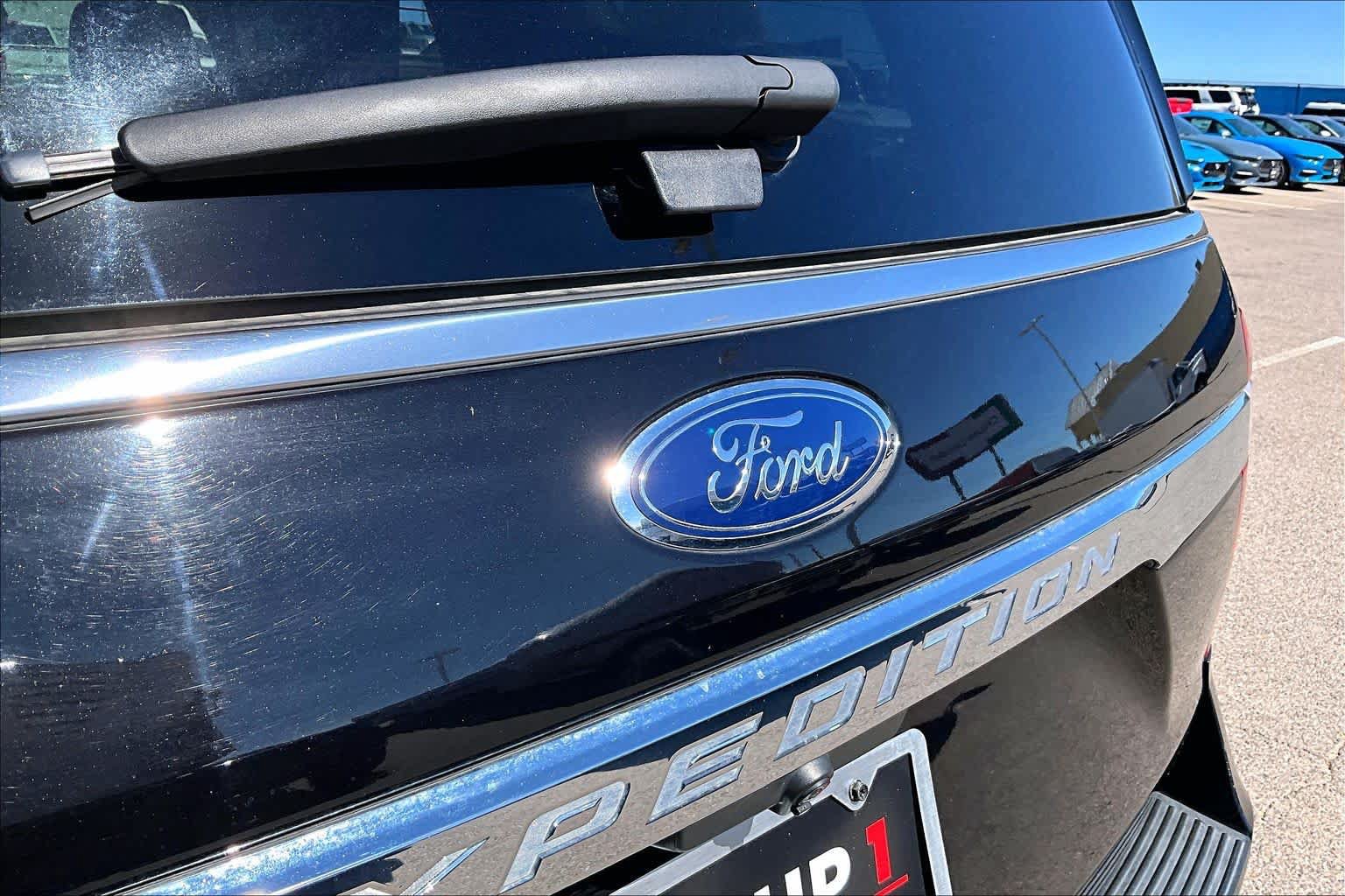 Used 2021 Ford Expedition XLT AWD/4WD image 10