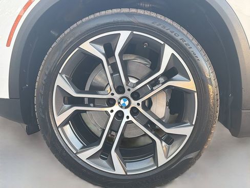 Used 2022 BMW X5 sDrive40i image 40