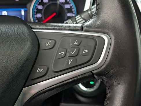 Used 2022 Chevrolet Equinox LT image 21