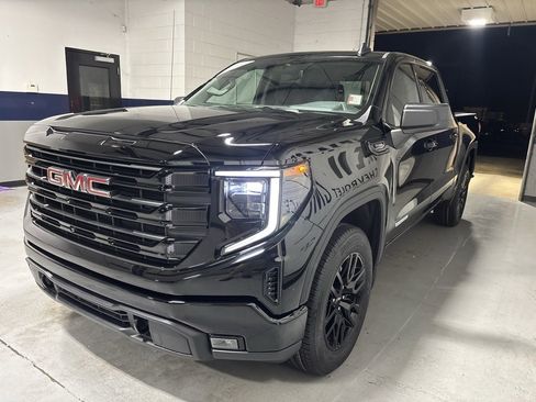 New 2026 GMC Sierra 1500 Elevation image 33